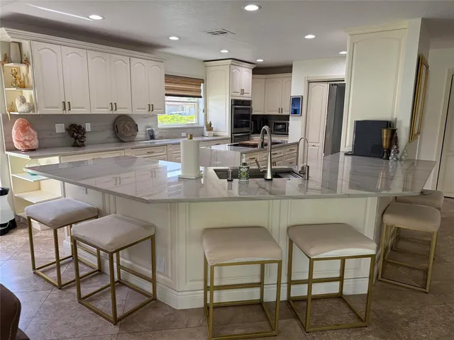 $825,000 | 5532 Descartes Circle, Boynton Beach, FL 33472