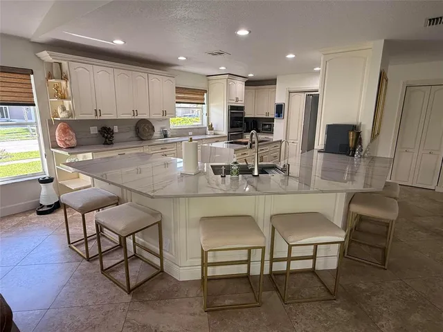 $825,000 | 5532 Descartes Circle, Boynton Beach, FL 33472