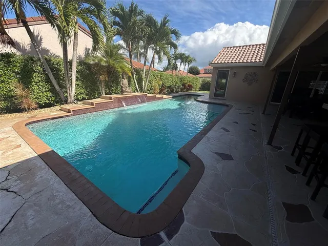 $825,000 | 5532 Descartes Circle, Boynton Beach, FL 33472
