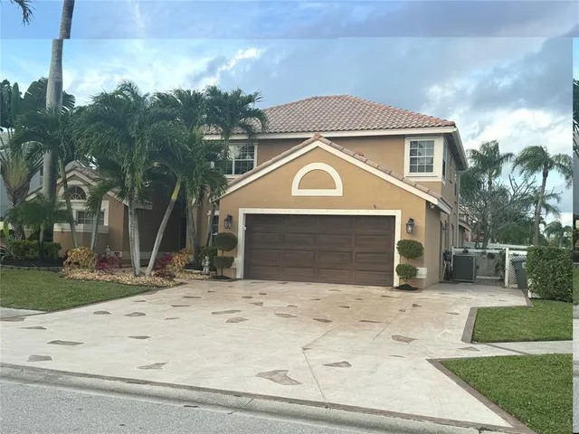 $825,000 | 5532 Descartes Circle, Boynton Beach, FL 33472
