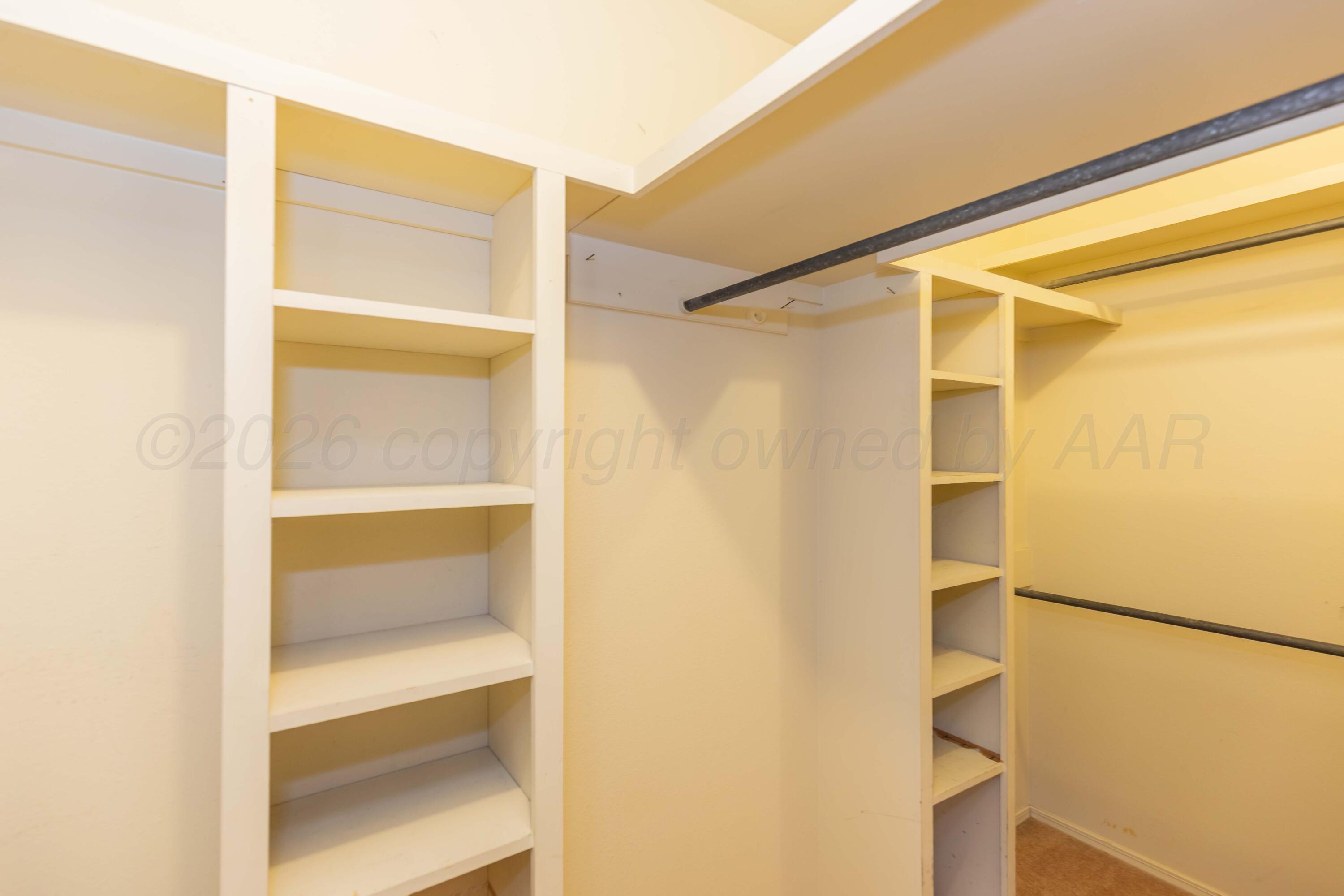 4206 Relatta Avenue Amarillo, TX 79110 - Photo 20 of 40 PRIMARY CLOSET VIEW 3