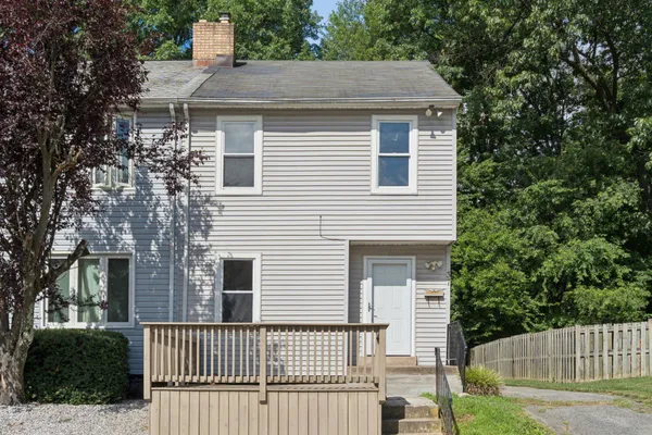 $235,000 | 37 Darien Court, New Castle, DE 19720
