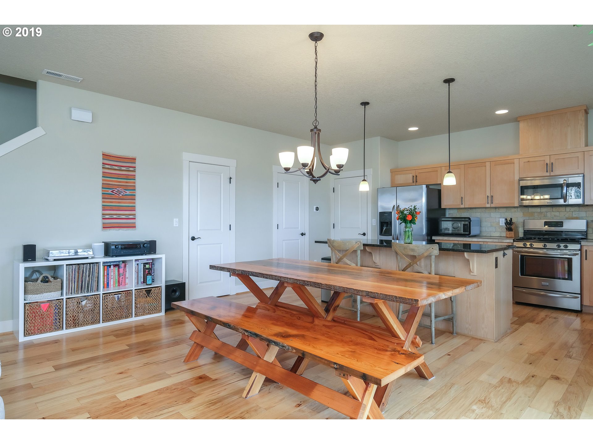 14998 Northwest Shackelford Road Portland, OR 97229 - Photo 4 of 19 Gallery Image 4
