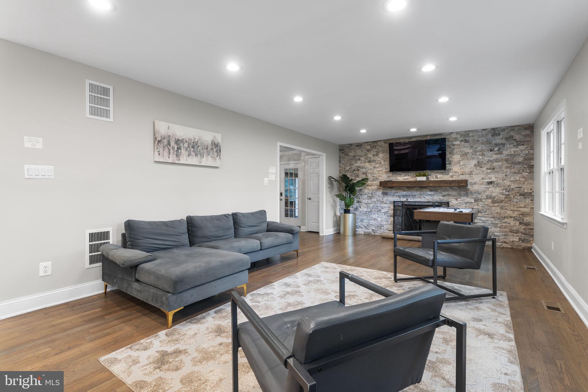 3436 Holly Road Annandale, VA 22003 - Photo 21 of 87