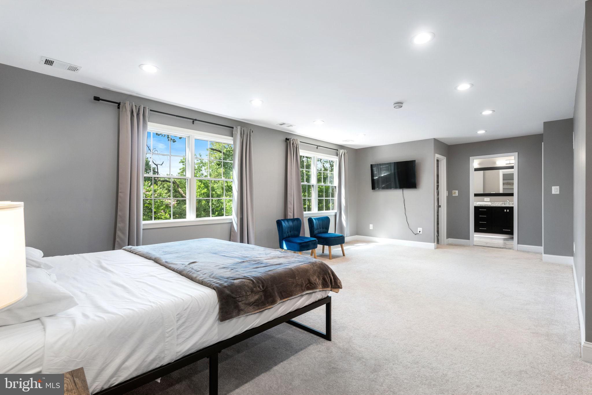 3436 Holly Road Annandale, VA 22003 - Photo 26 of 87