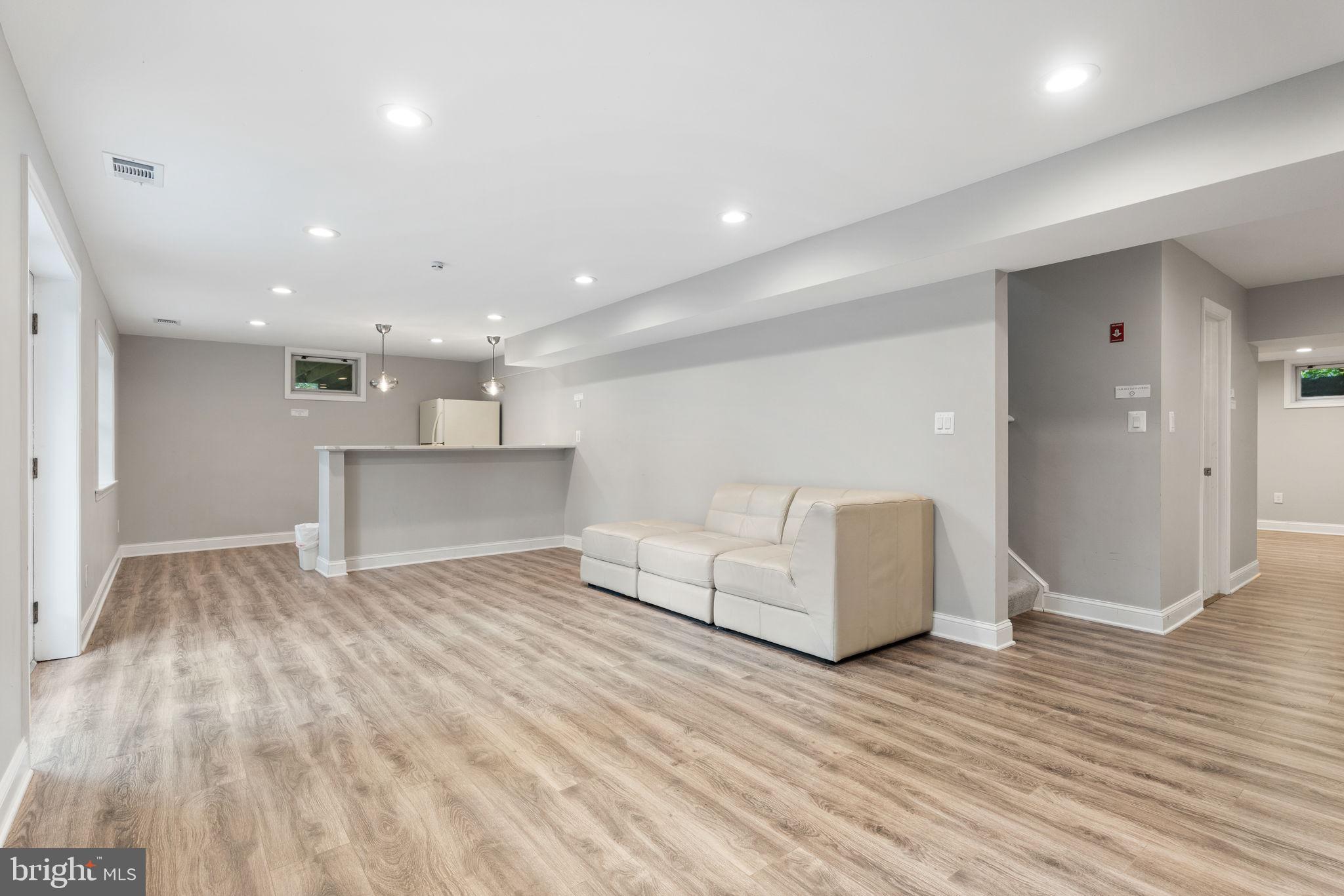 3436 Holly Road Annandale, VA 22003 - Photo 39 of 87