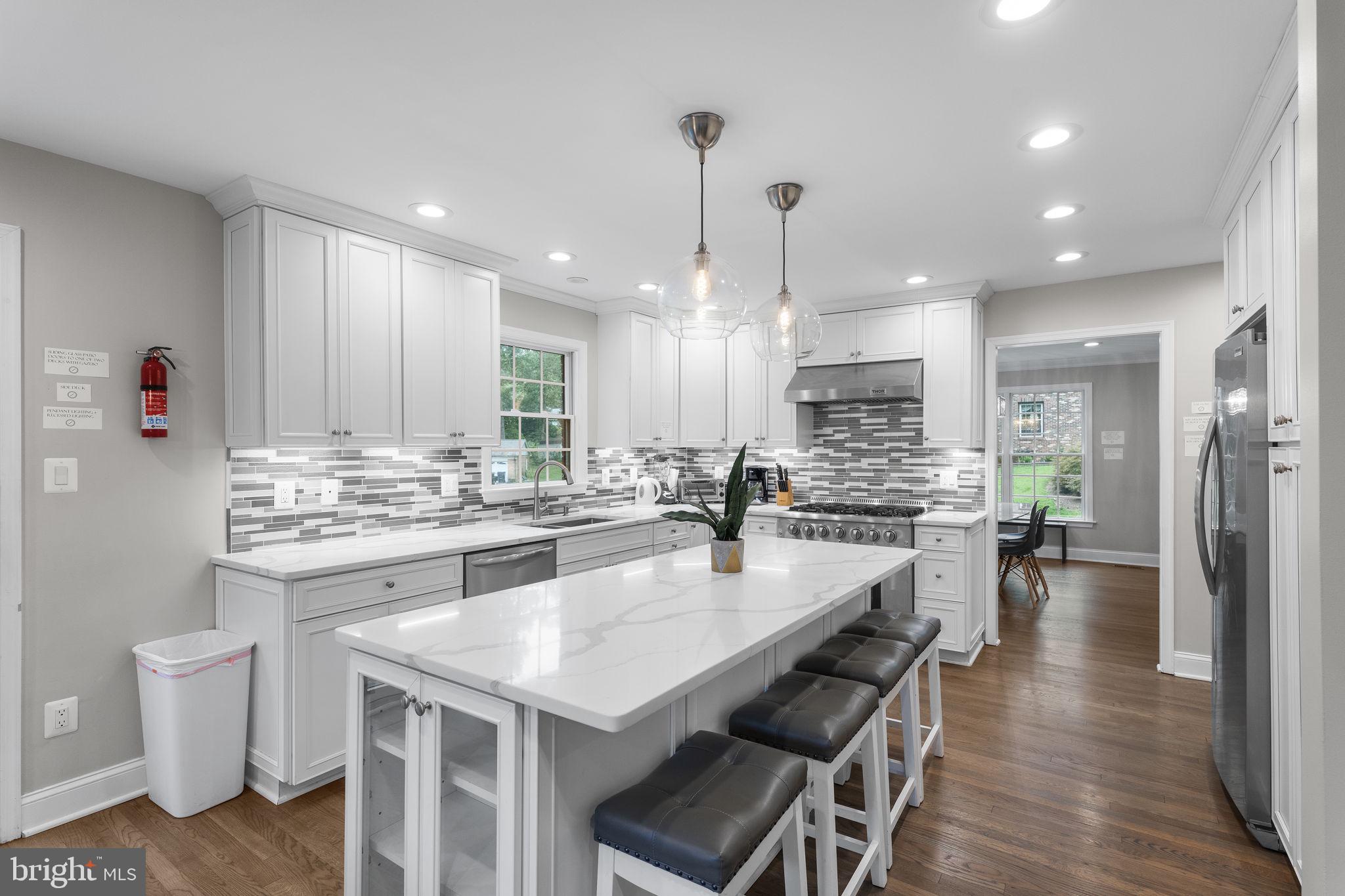 3436 Holly Road Annandale, VA 22003 - Photo 4 of 87