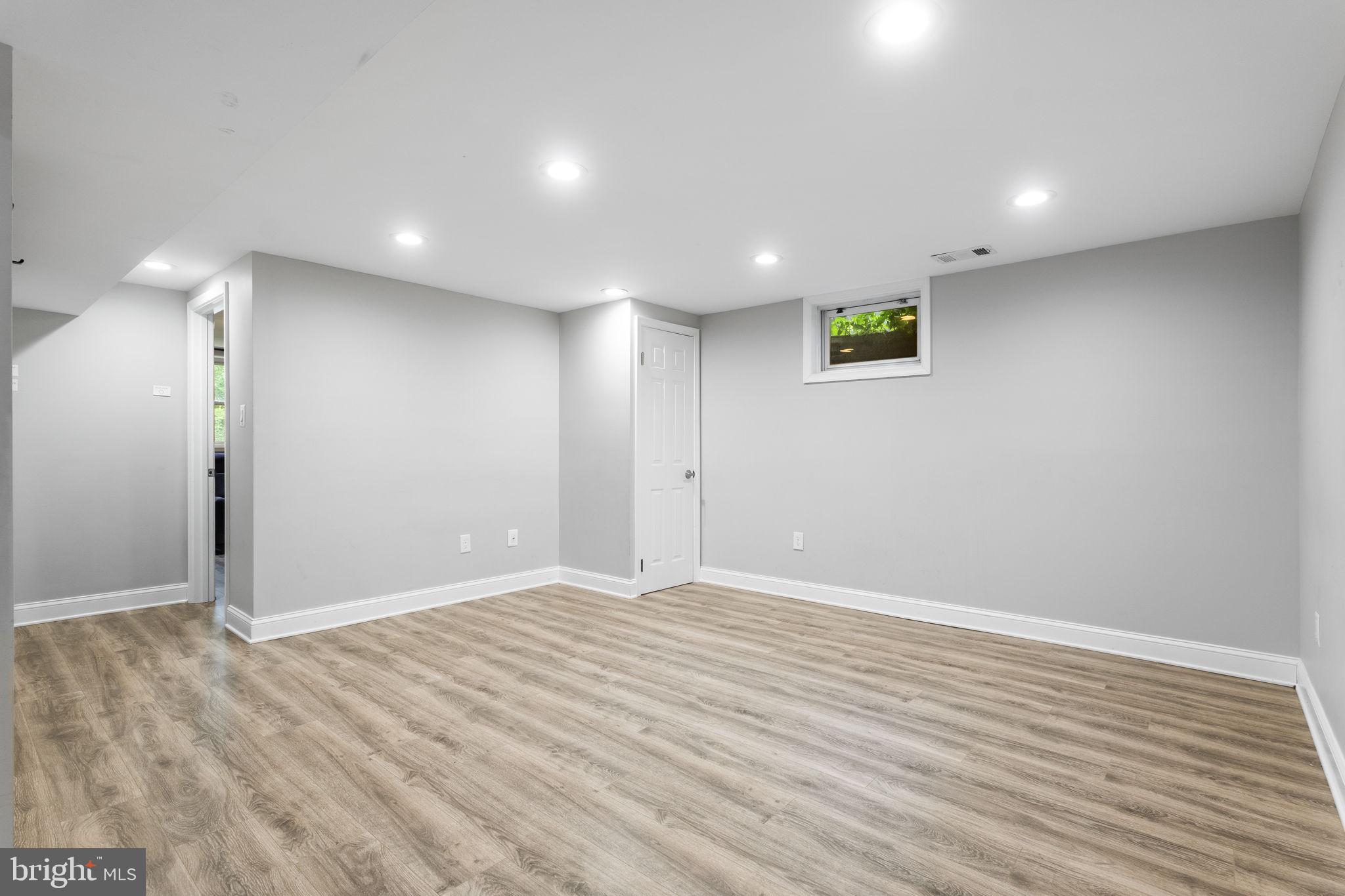 3436 Holly Road Annandale, VA 22003 - Photo 47 of 87