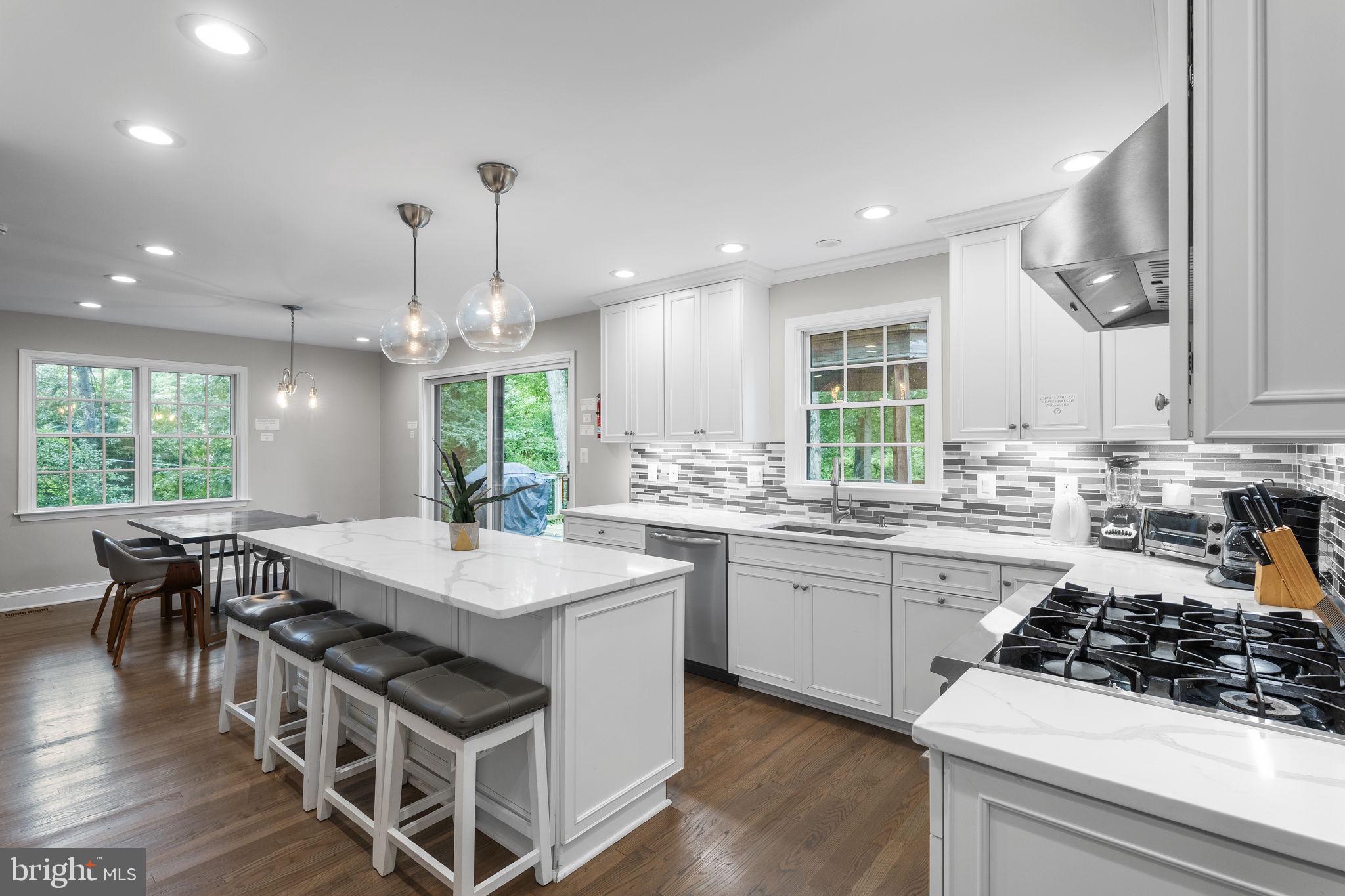 3436 Holly Road Annandale, VA 22003 - Photo 5 of 87