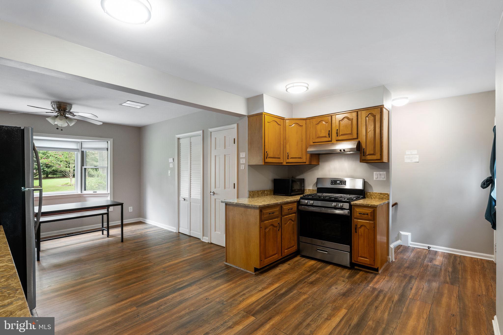 3436 Holly Road Annandale, VA 22003 - Photo 63 of 87