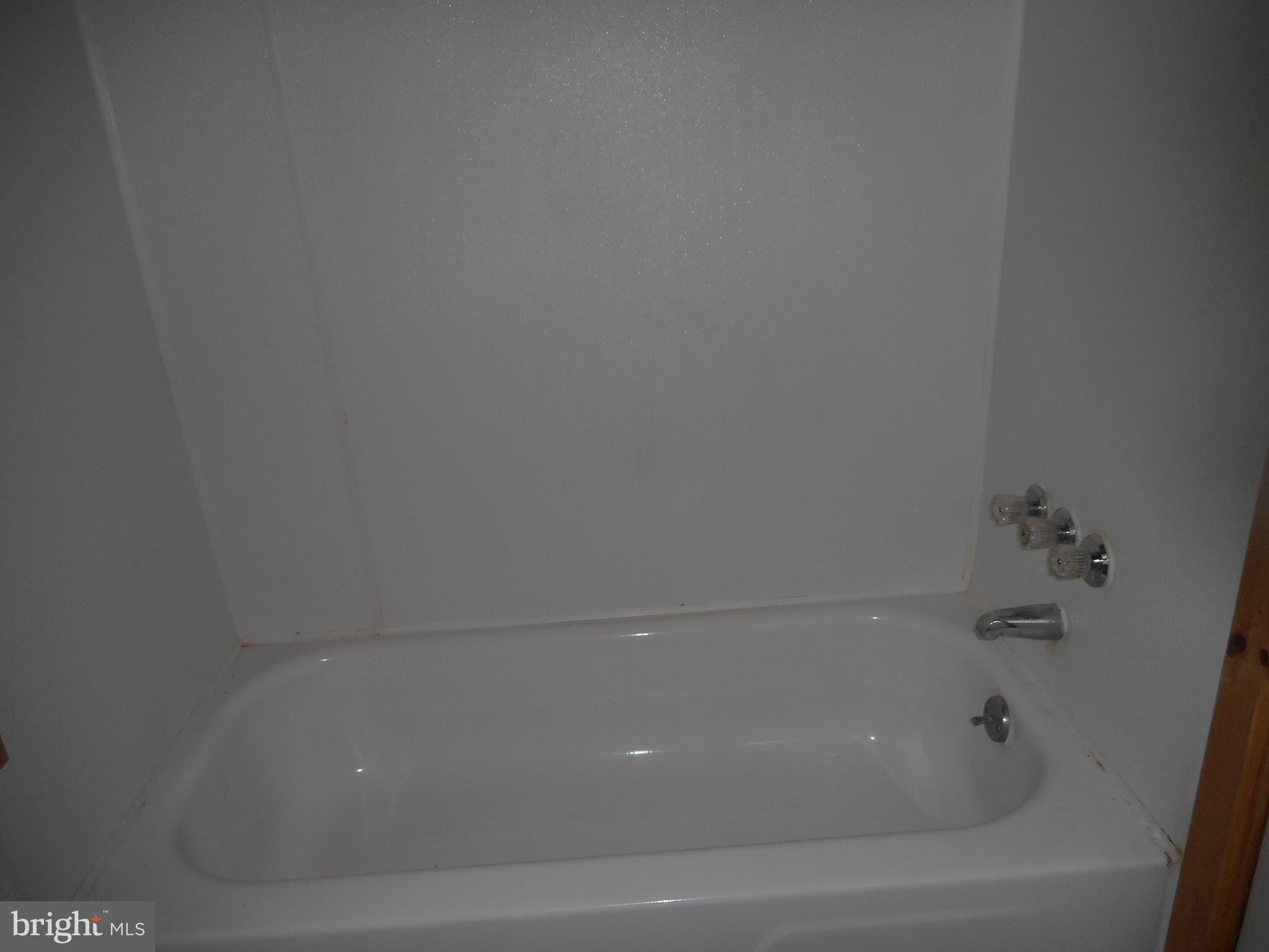 1223 Keyes Gap Road Harpers Ferry, WV 25425 - Photo 16 of 21 Bath