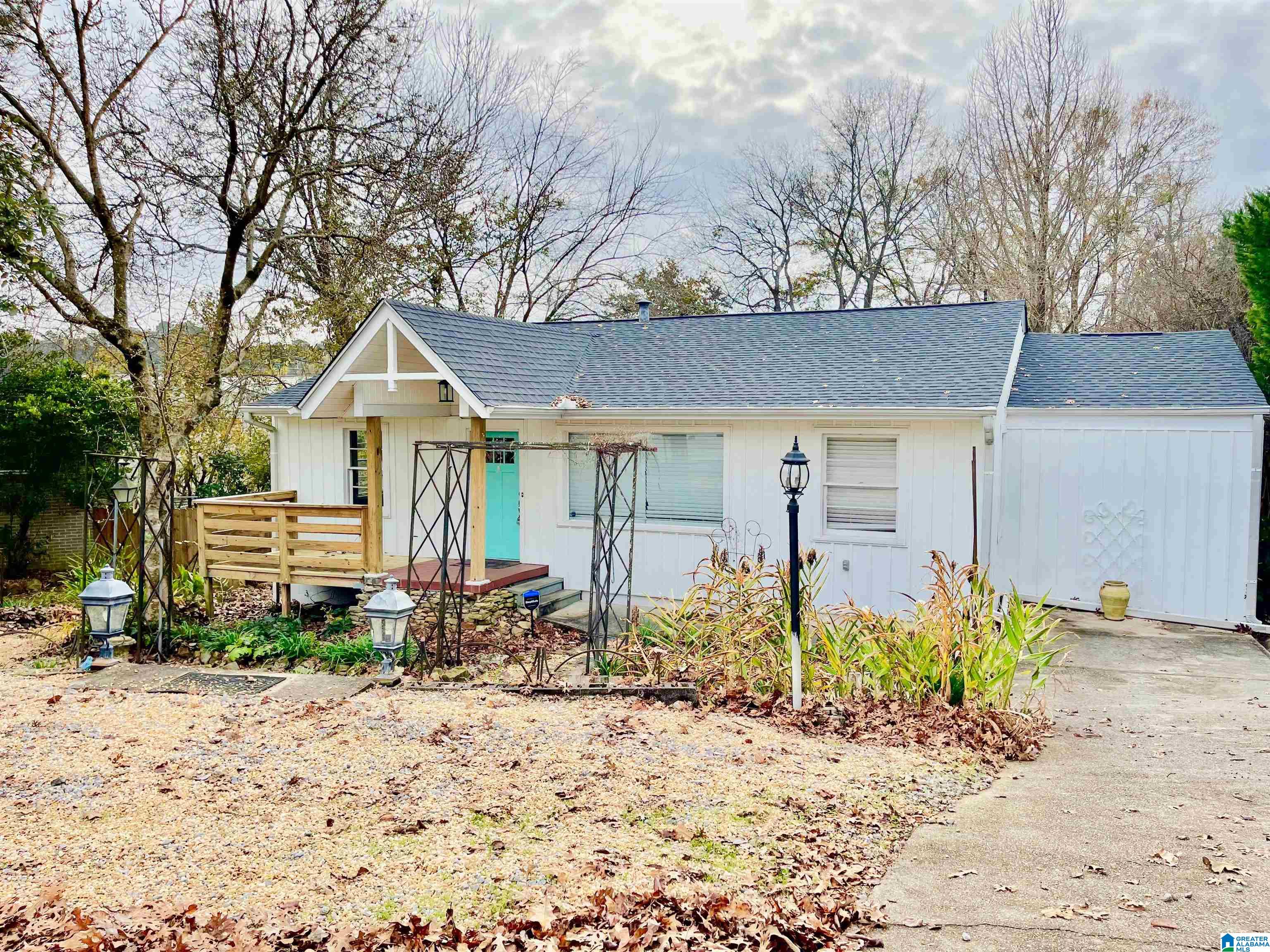 514 Columbiana Road Birmingham, AL 35209 - Photo 1 of 25