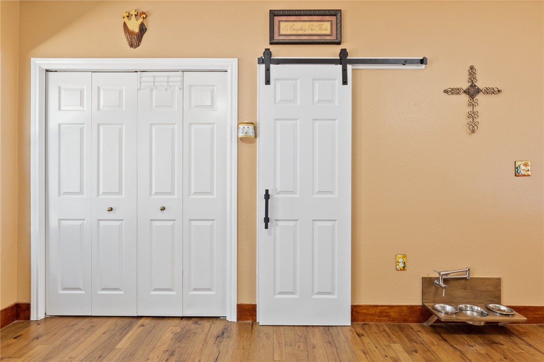 4909 Lookout Ridge Drive Marble Falls, TX 78654 - Photo 11 of 39