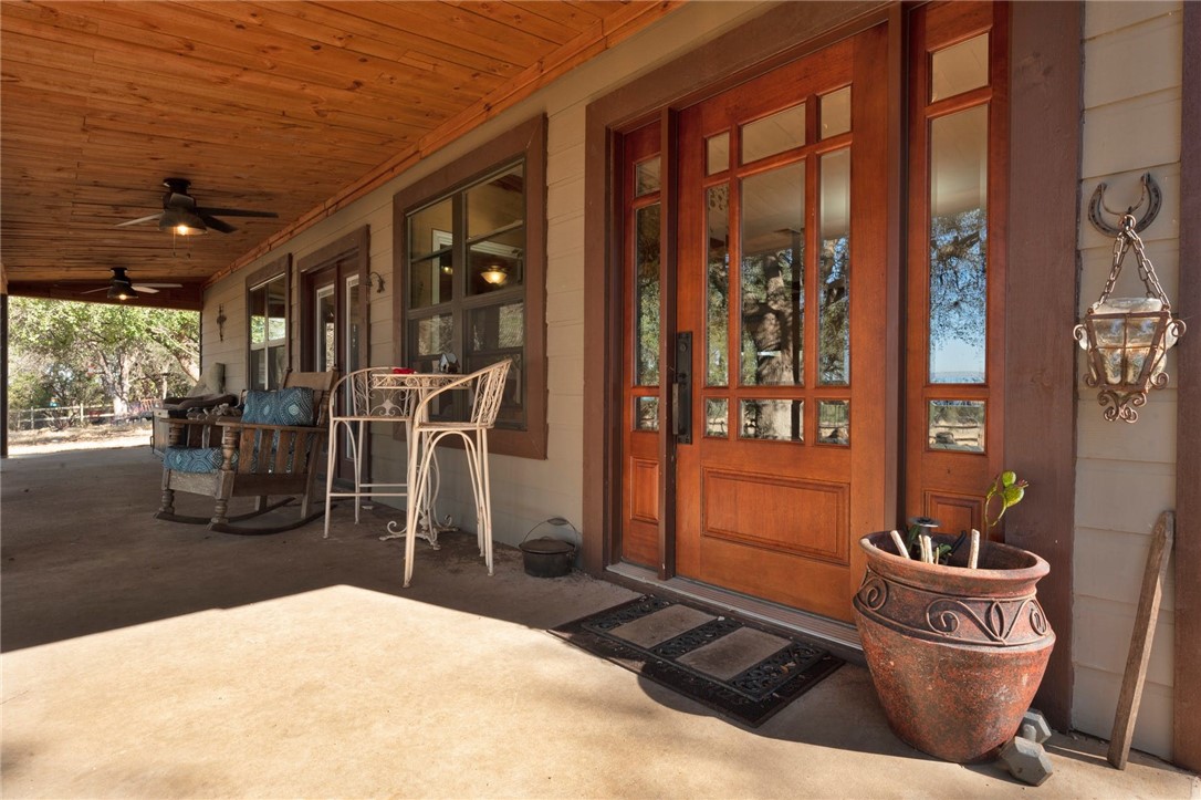 4909 Lookout Ridge Drive Marble Falls, TX 78654 - Photo 2 of 39