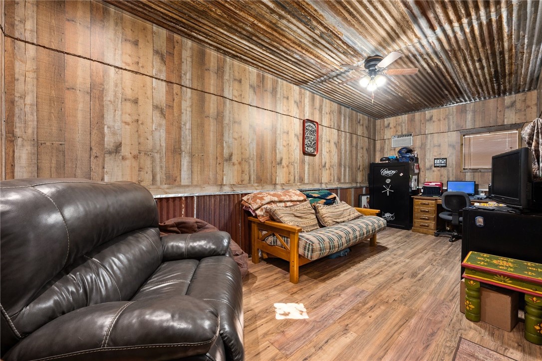 4909 Lookout Ridge Drive Marble Falls, TX 78654 - Photo 28 of 39