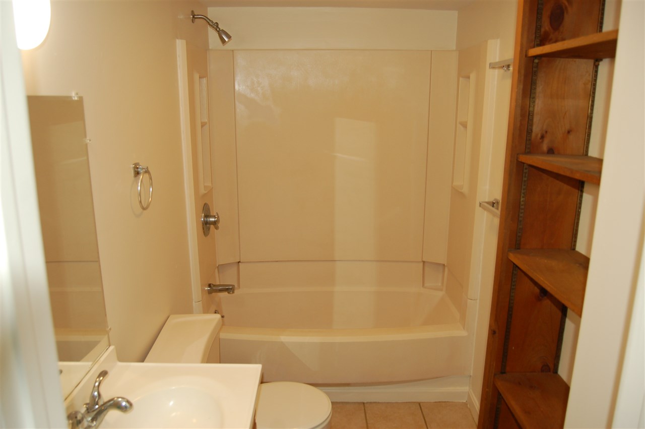 76 Intervale Road Wilton, NH 03086 - Photo 14 of 28