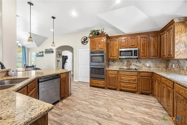 $775,000 | 16101 Dove Road, Moody, TX 76557