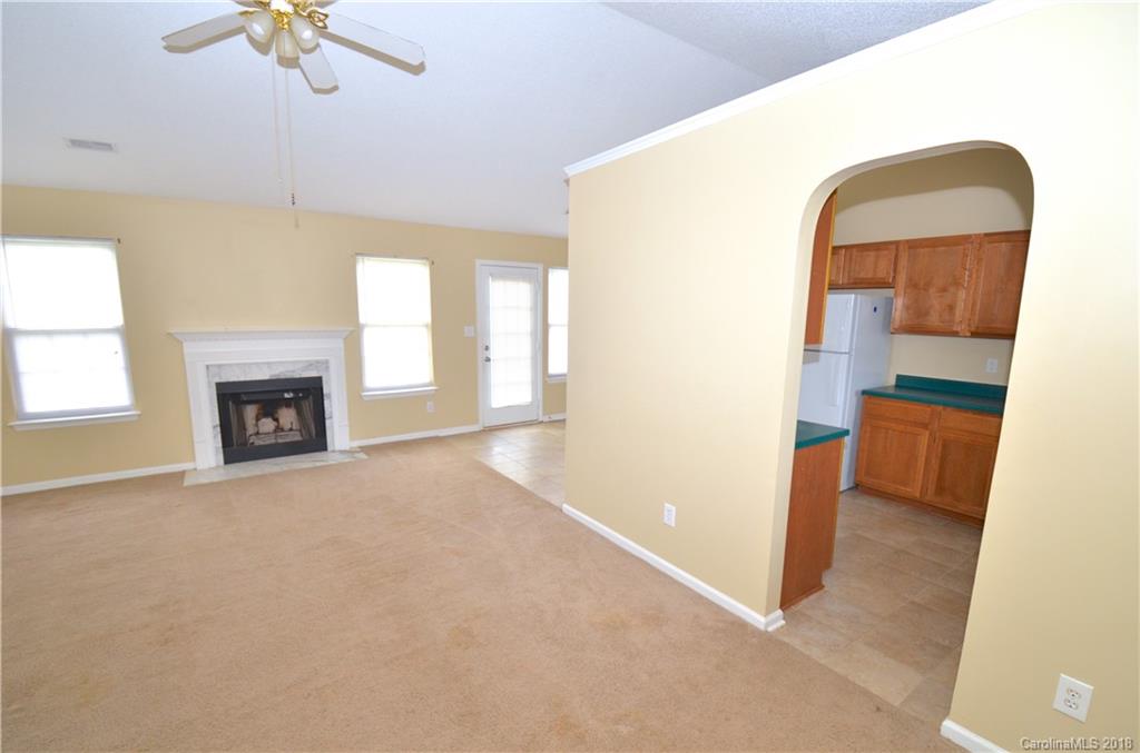 5121 June Furr Road Charlotte, NC 28216 - Photo 2 of 20