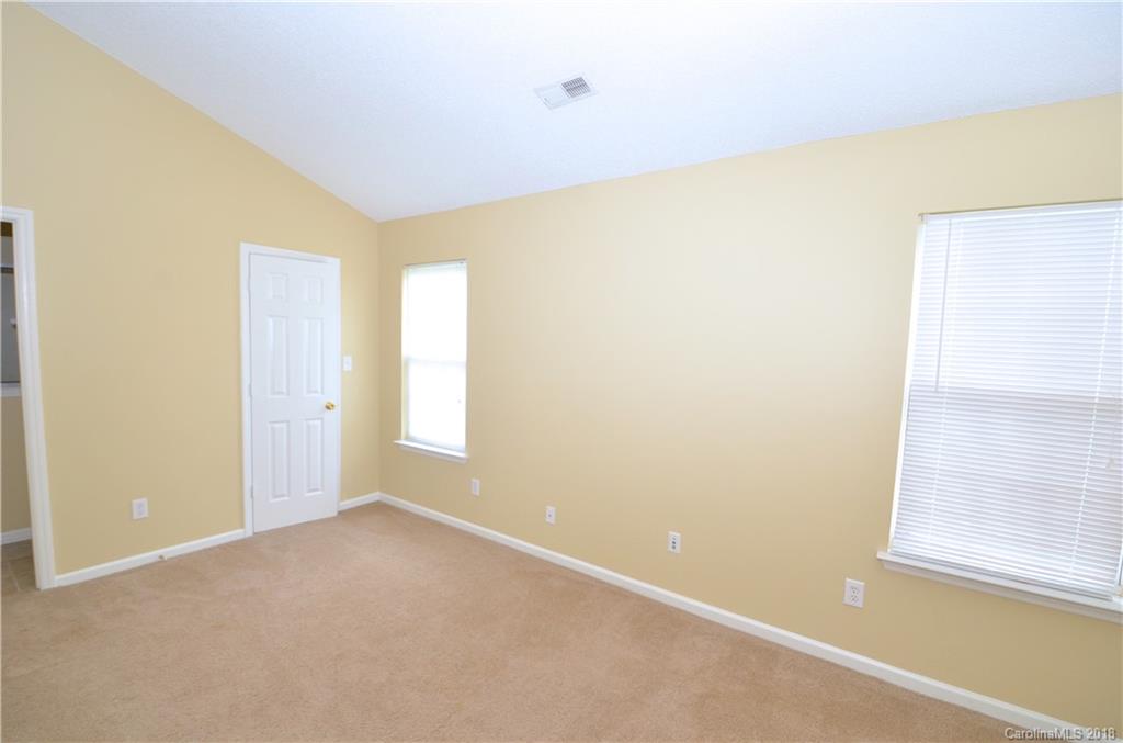 5121 June Furr Road Charlotte, NC 28216 - Photo 12 of 20