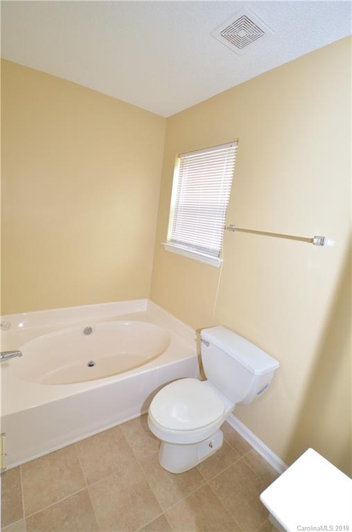5121 June Furr Road Charlotte, NC 28216 - Photo 13 of 20