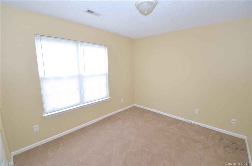 5121 June Furr Road Charlotte, NC 28216 - Photo 15 of 20