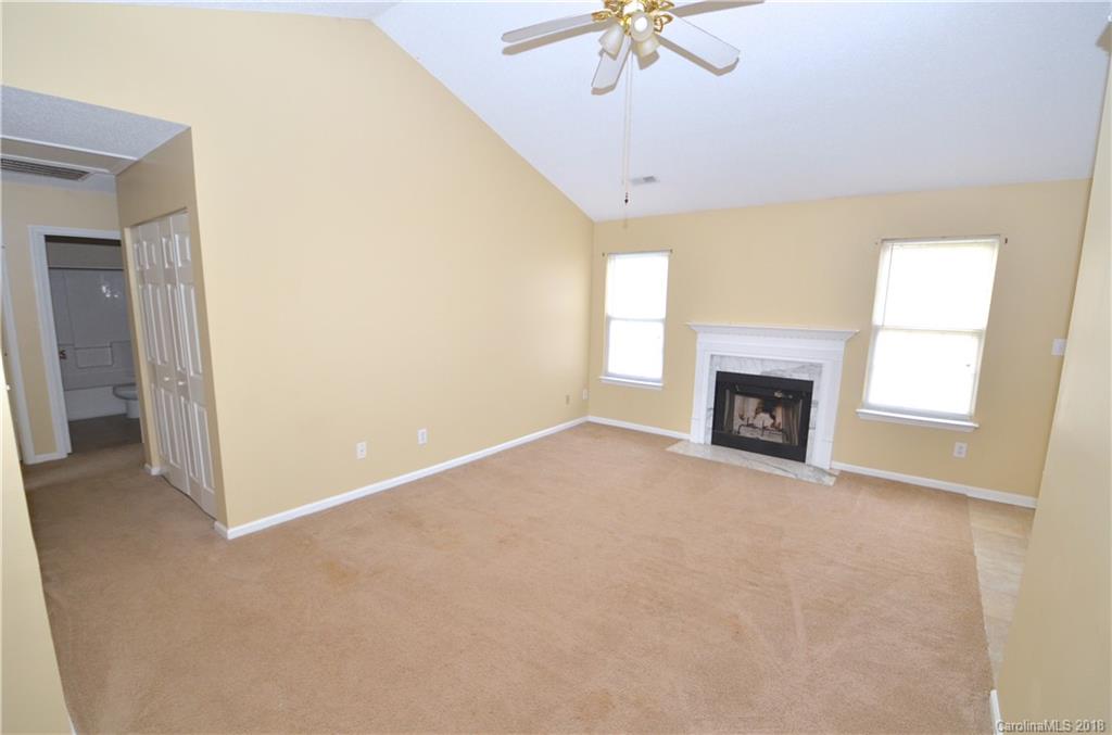 5121 June Furr Road Charlotte, NC 28216 - Photo 3 of 20
