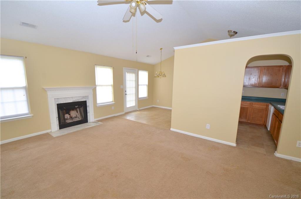 5121 June Furr Road Charlotte, NC 28216 - Photo 10 of 20