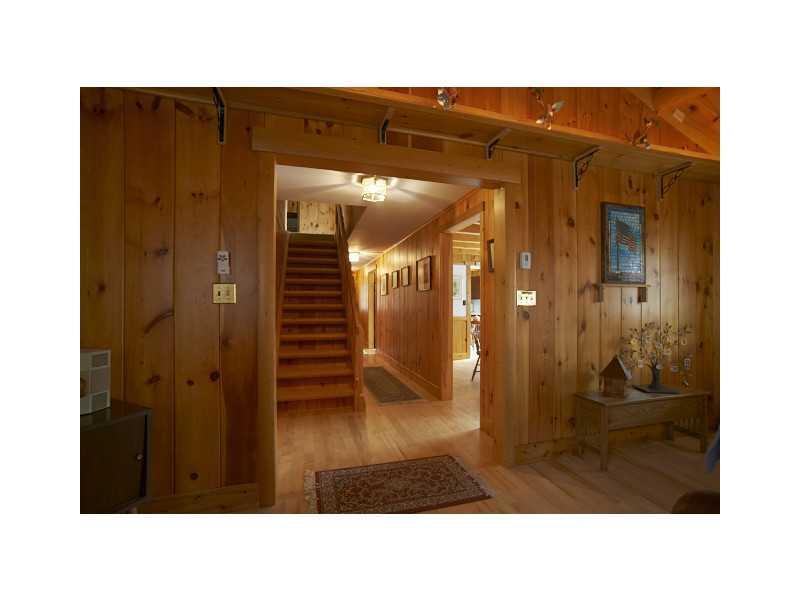 52 Staples Point Road Freeport, ME 04032 - Photo 9 of 26 Interior Space/Layout.