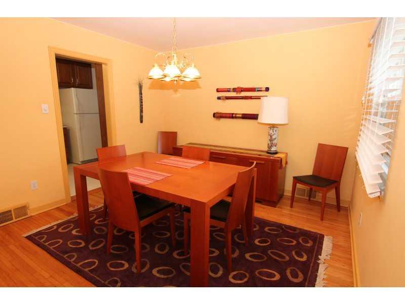 496 Old Farm Road Pittsburgh, PA 15228 - Photo 8 of 25 Dining Room.