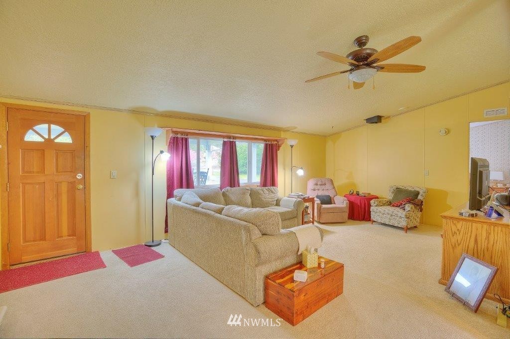 930 Southeast Phillips Road Shelton, WA 98584 - Photo 8 of 15 Gallery Image 8