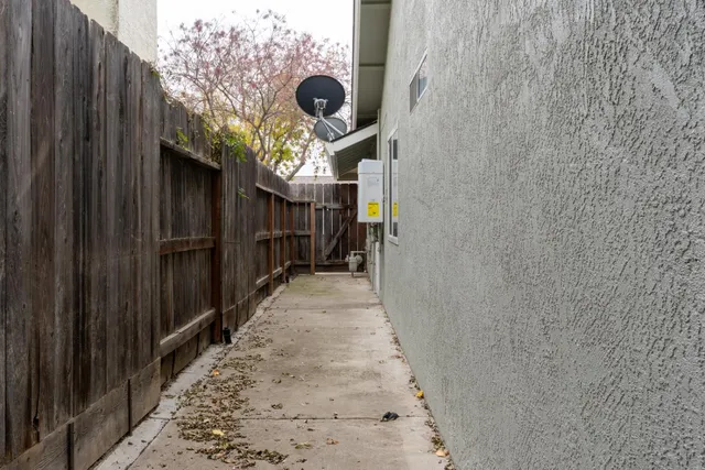 $439,900 | 899 La Jolla Way, Merced, CA 95348