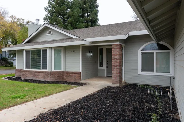 $439,900 | 899 La Jolla Way, Merced, CA 95348