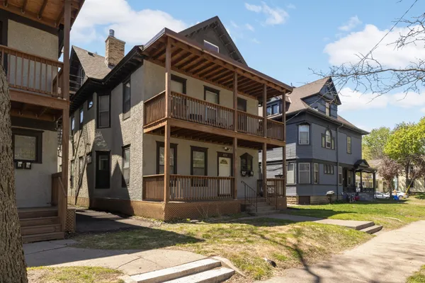 $599,900 | 806 6th Street Southeast, Minneapolis, MN 55414