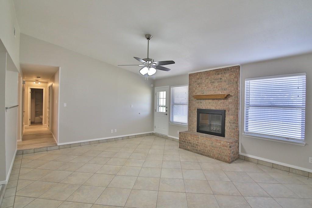 5417 Castle Road Abilene, TX 79606 - Photo 3 of 16