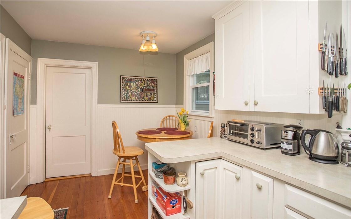 16 Locust Terrace Warren, RI 02885 - Photo 12 of 30 Gallery Image 12