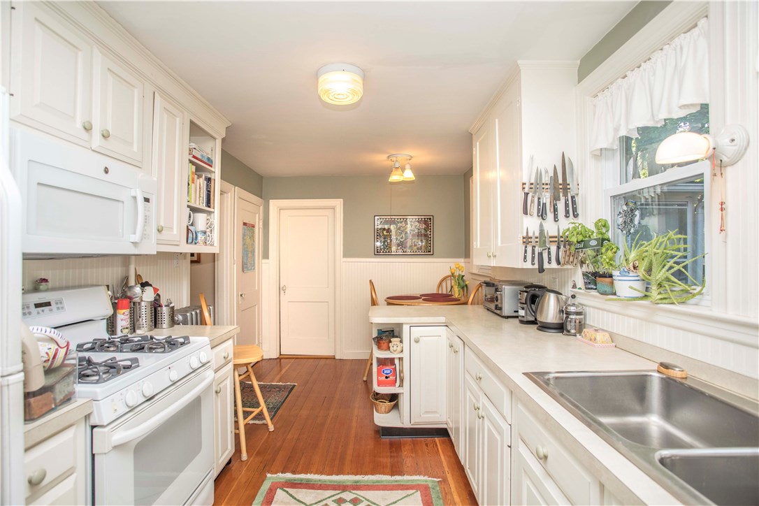 16 Locust Terrace Warren, RI 02885 - Photo 14 of 30 Gallery Image 14