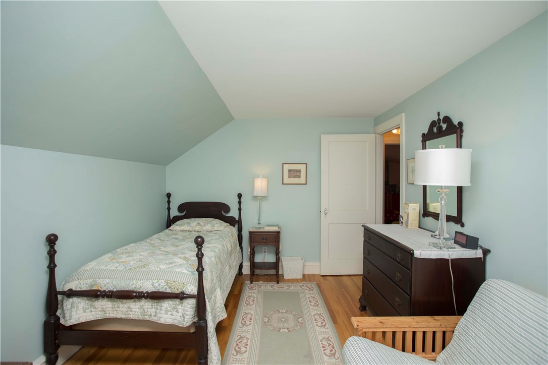 16 Locust Terrace Warren, RI 02885 - Photo 26 of 30 Gallery Image 26