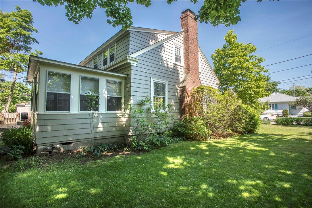 16 Locust Terrace Warren, RI 02885 - Photo 7 of 30 Gallery Image 7
