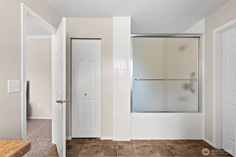 $999,000 | 23412 Southeast 260th Court, Maple Valley, WA 98038