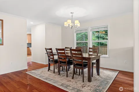 $999,000 | 23412 Southeast 260th Court, Maple Valley, WA 98038