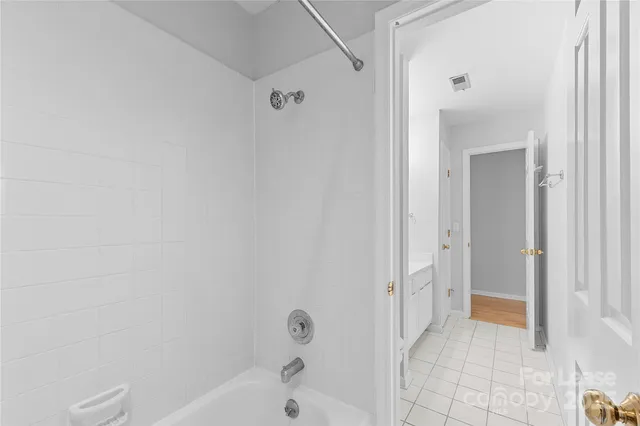 $1,850 | 3224 Selwyn Farms Lane, Charlotte, NC 28209