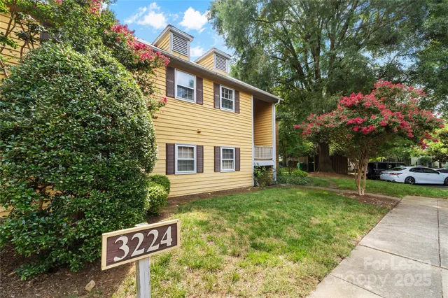 $1,850 | 3224 Selwyn Farms Lane, Charlotte, NC 28209