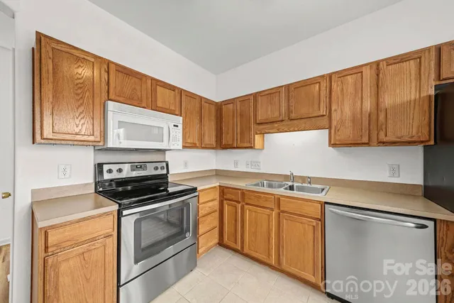 $285,000 | 6216 Lentz Way, Harrisburg, NC 28075