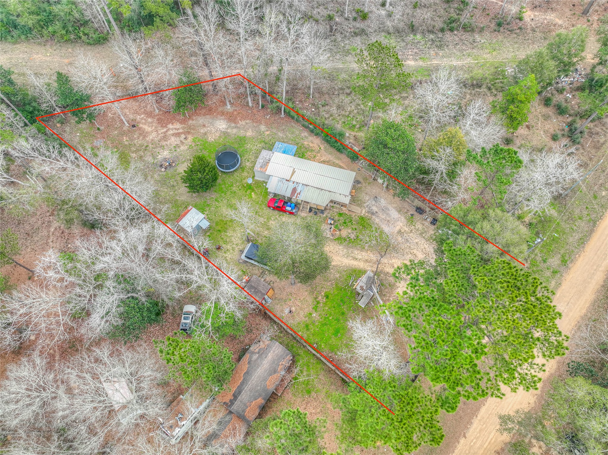 713 Garrett Road Livingston, TX 77351 - Photo 3 of 40