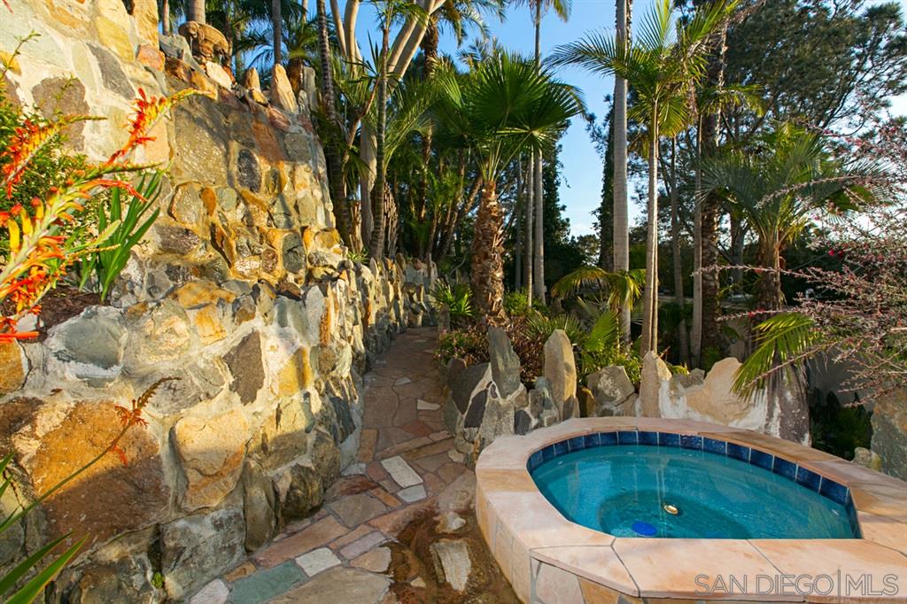 740 Crest Road Del Mar, CA 92014 - Photo 22 of 25