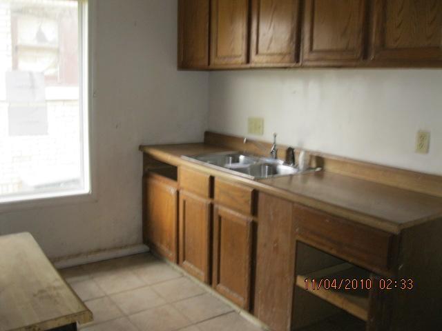 3007 Ruckle Street Indianapolis, IN 46205 - Photo 4 of 9 Gallery Image 4