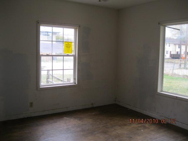 3007 Ruckle Street Indianapolis, IN 46205 - Photo 5 of 9 Gallery Image 5