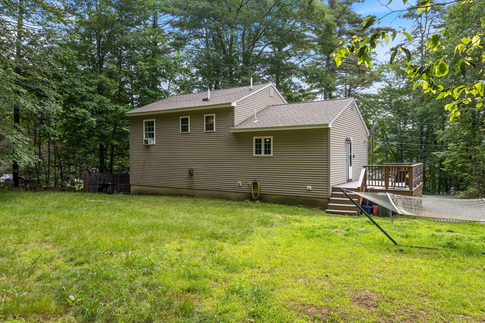 20 Swans Road Raymond, ME 04071 - Photo 30 of 58 20_Swans_Rd_089