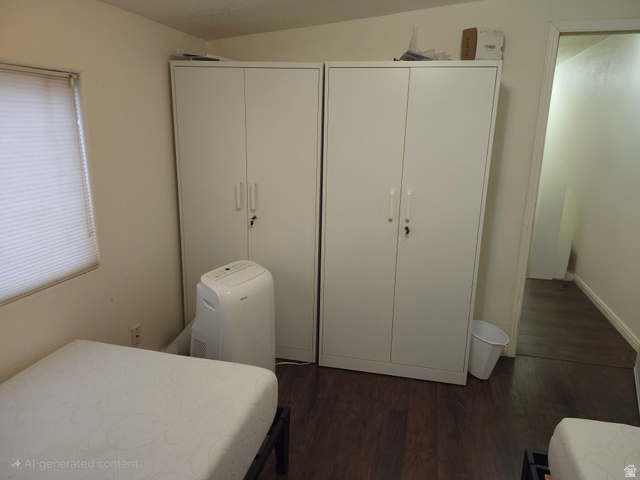 574 West Harding Avenue Cedar City, UT 84720 - Photo 42 of 43 View of bedroom with furniture