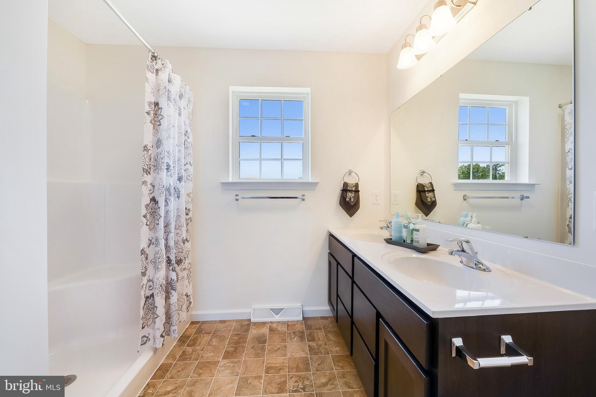 1500 Maple Lane, Unit 73 Hanover, PA 17331 - Photo 15 of 20 Gallery Image 15